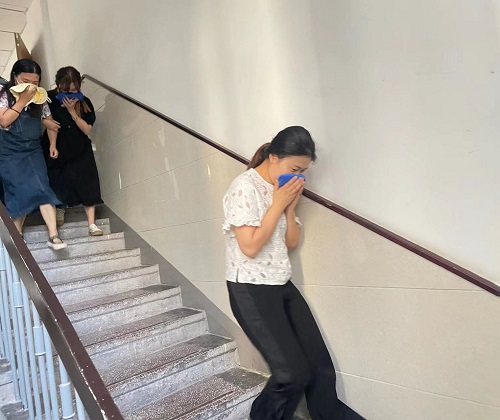 安全生产月丨陕实物业服务中心开展消防应急演...